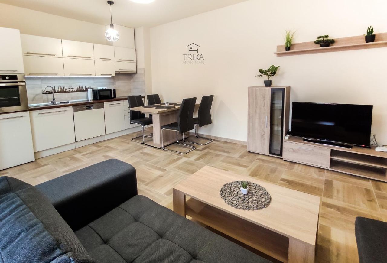 Trika Apartman Sárvár Екстериор снимка