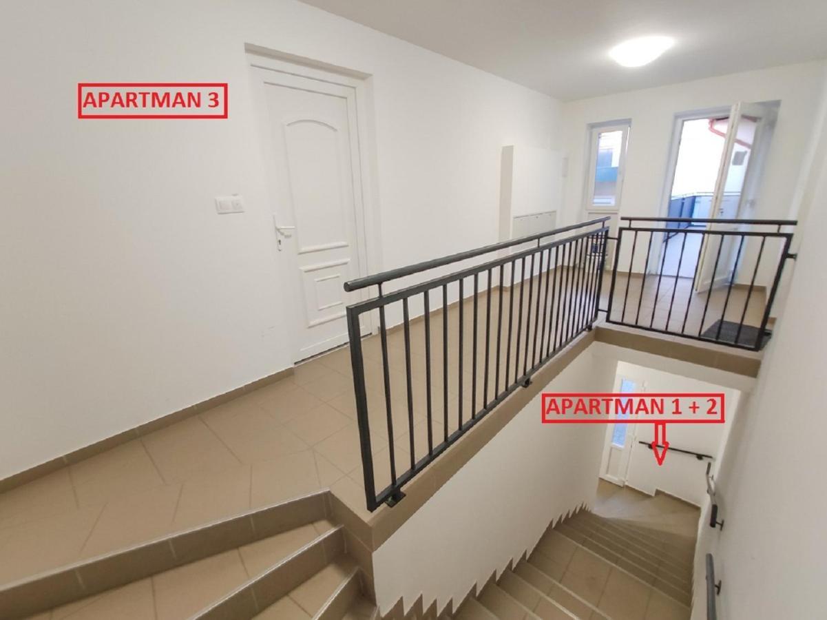 Trika Apartman Sárvár Екстериор снимка